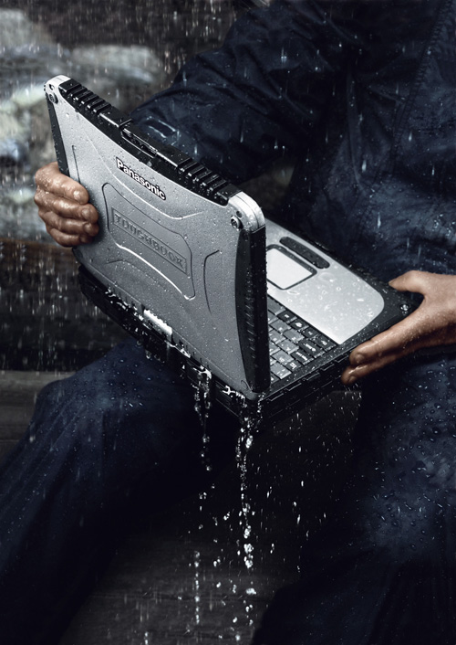 SANTIA - Toughbook FZ55-MK1 HD - Getac, Durabook, Toughbook. Portables incassables, étanches, très solides, résistants aux chocs, eau et poussière